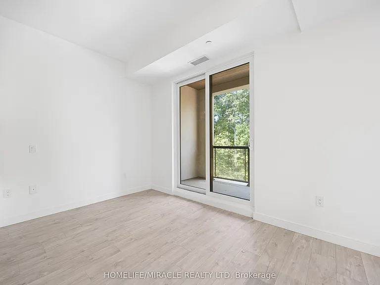 174 Clonmore Dr #9 — Photo 16
