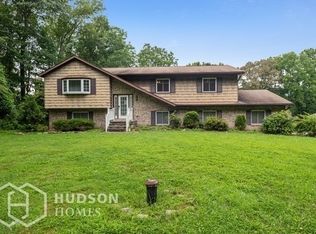 11 Tamarack Rd, Belvidere, NJ 07823