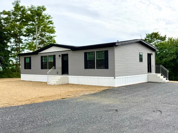 822 Main Street, Vassalboro, ME 04989