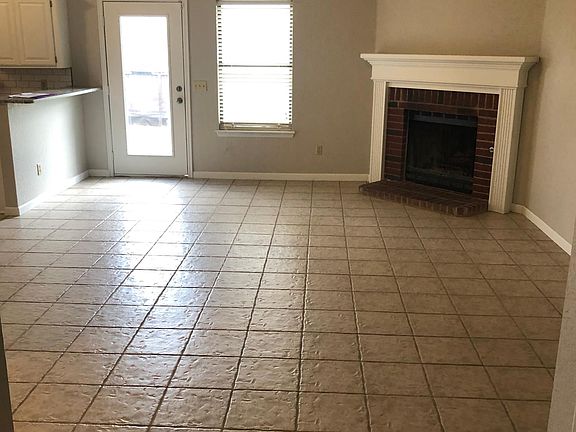 5th image of 6513 NW 135th St