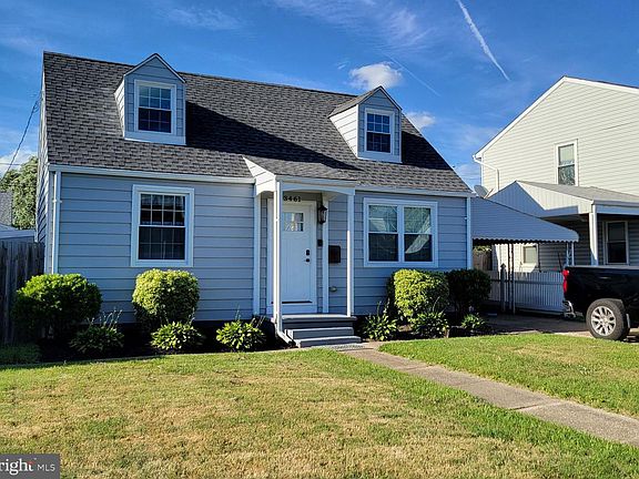 2nd image of 3461 Loganview Dr