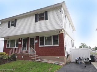 123 Summit Ave, Staten Island, NY 10306