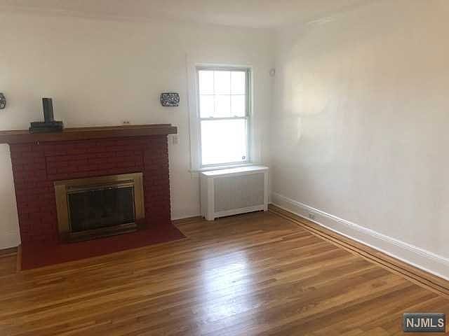 1st image of 469 Grand Ave