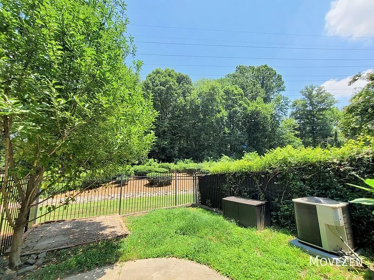 1628 Lela Ave — Photo 23