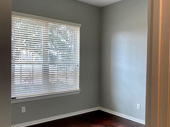 1st bedroom
