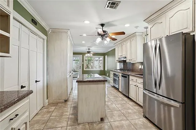6465 Oakland Dr — Photo 7