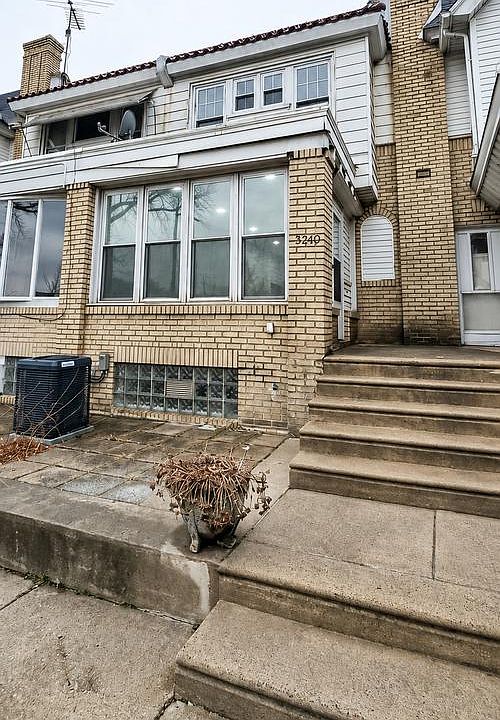 1st image of 5240 Roosevelt Blvd