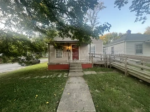 1902 E 35th St Photo 1