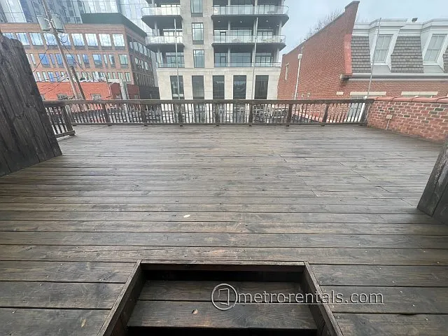 32 Warren St — Photo 23