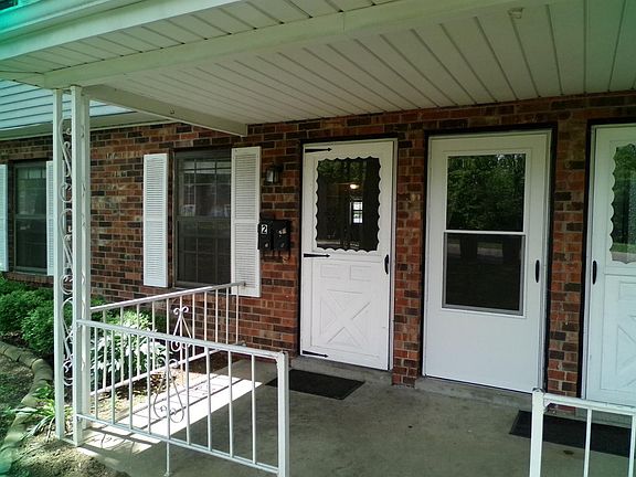 3rd image of 1313 Powhatan Trl APT 3