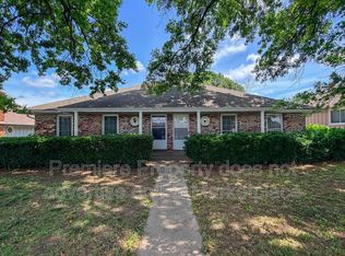 4329 Sterling Ave, Kansas City, MO 64133