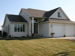 6869 Ditch Rd, Chesaning, MI 48616