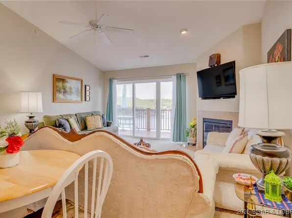 775 Clearwater Dr #4A, Camdenton, MO 65020