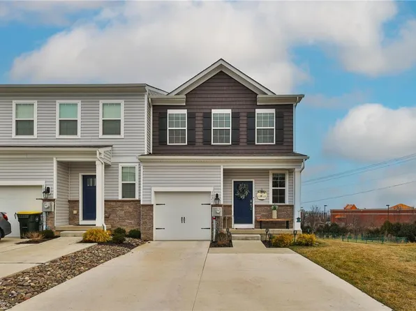 1021 Turnstone Dr, Fogelsville, PA 18051