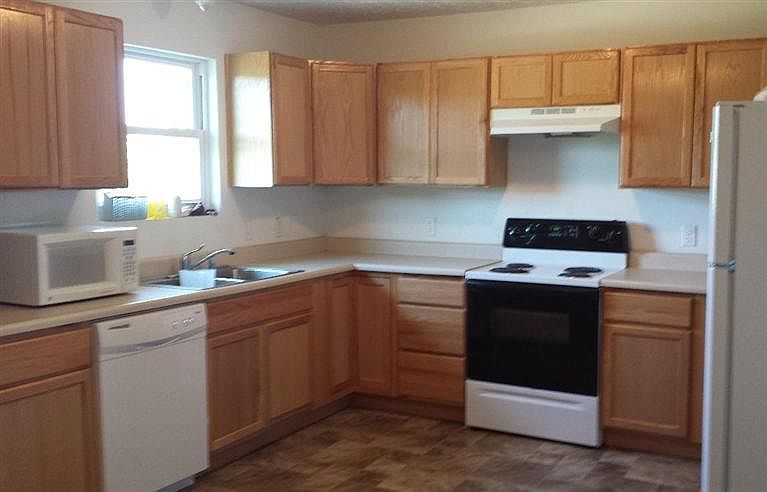 2nd image of 680 Bracht Piner Rd