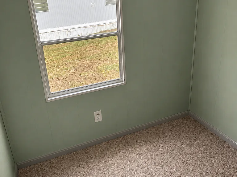 126 Burnt Mill Cir #126 — Photo 9