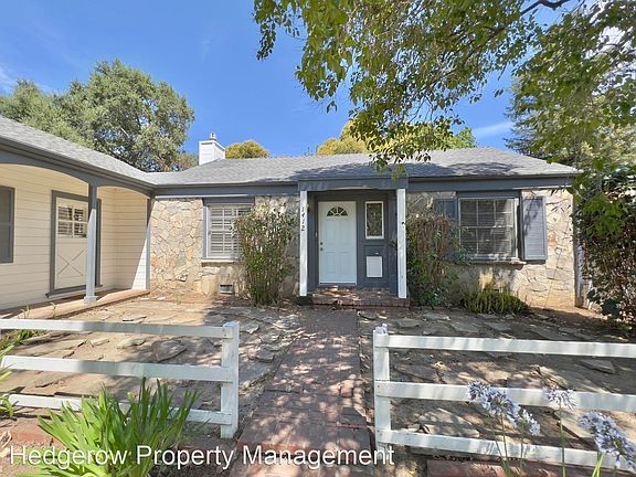 3rd image of 1412 Cedar Ave