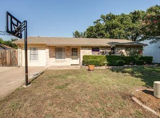14704 Oakwood Ln, Balch Springs, TX 75180