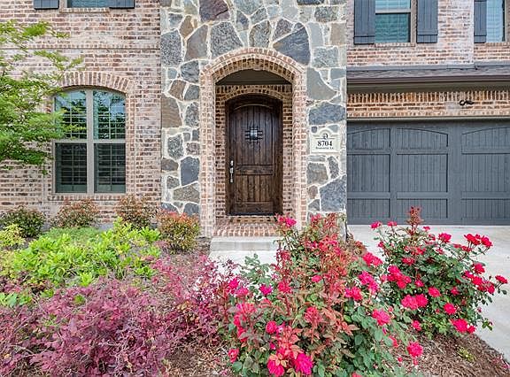 3rd image of 8704 Brunswick Ln