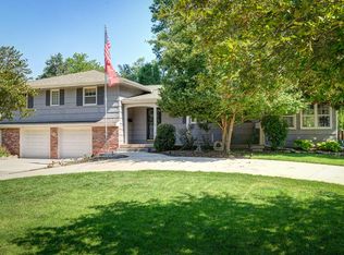 3010 W 83rd St, Leawood, KS 66206