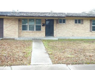1538 Casa De Oro Dr, Corpus Christi, TX 78411