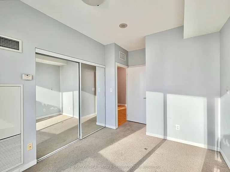 65 Bremner Blvd #1910 — Photo 20