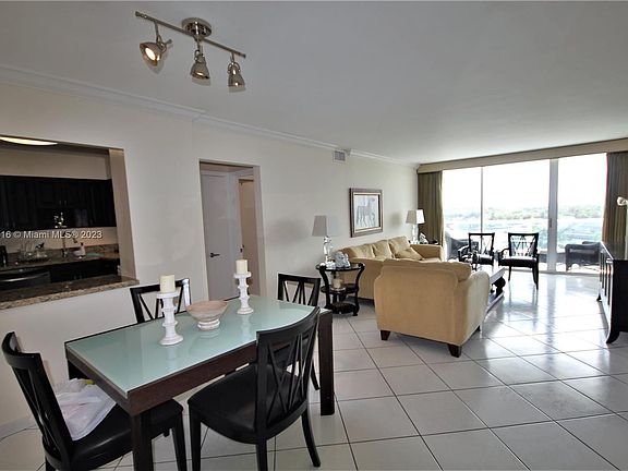 3rd image of 5161 Collins Ave APT 906