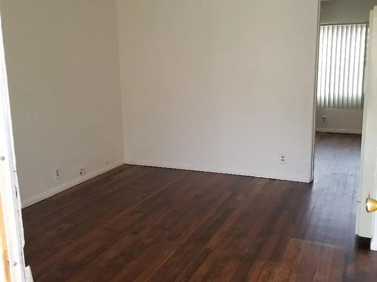 3576 Grim Ave #3576 — Photo 3
