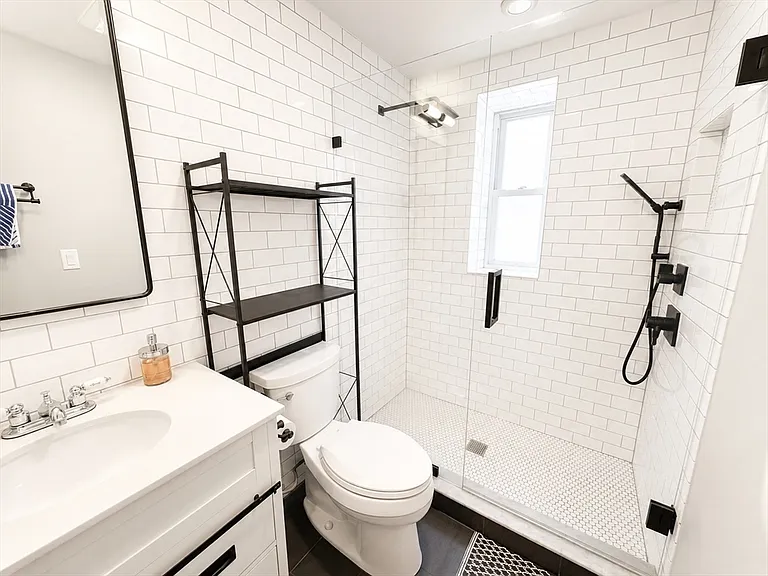 68 Bartlett St #2 — Photo 9