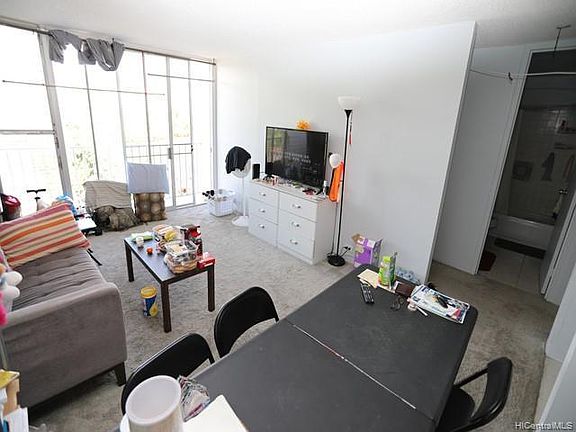 5th image of 949 Ala Nanala St APT 801