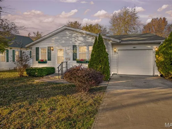 109 Walton Ave, Jerseyville, IL 62052