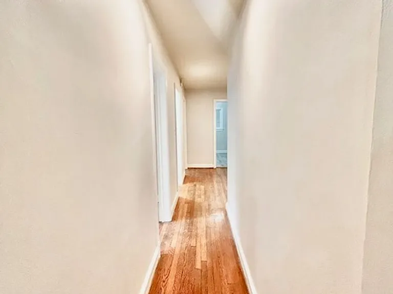 - 4534 Avondale Street — Photo 29