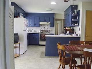 2nd image of 3476 Sunset Dr