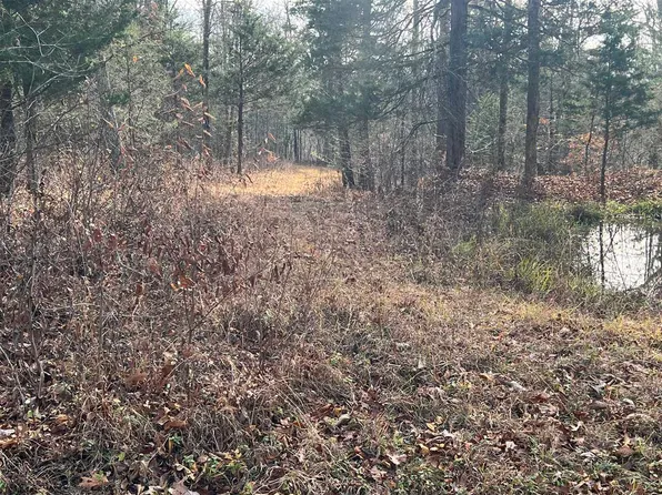 54 White Rd, Burkesville, KY 42717
