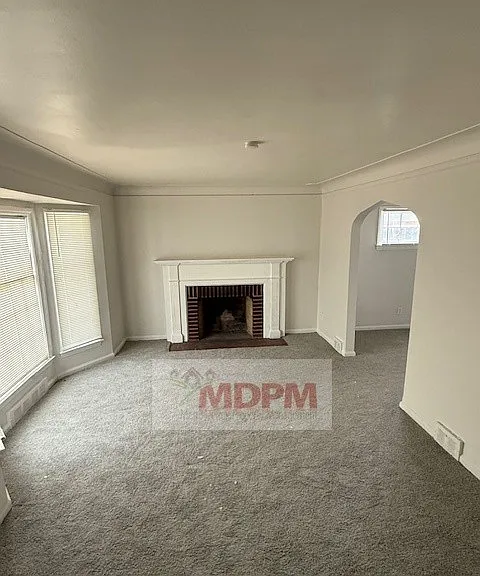 15082 Rochelle St — Photo 2
