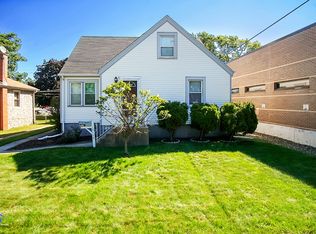 18113 William St, Lansing, IL