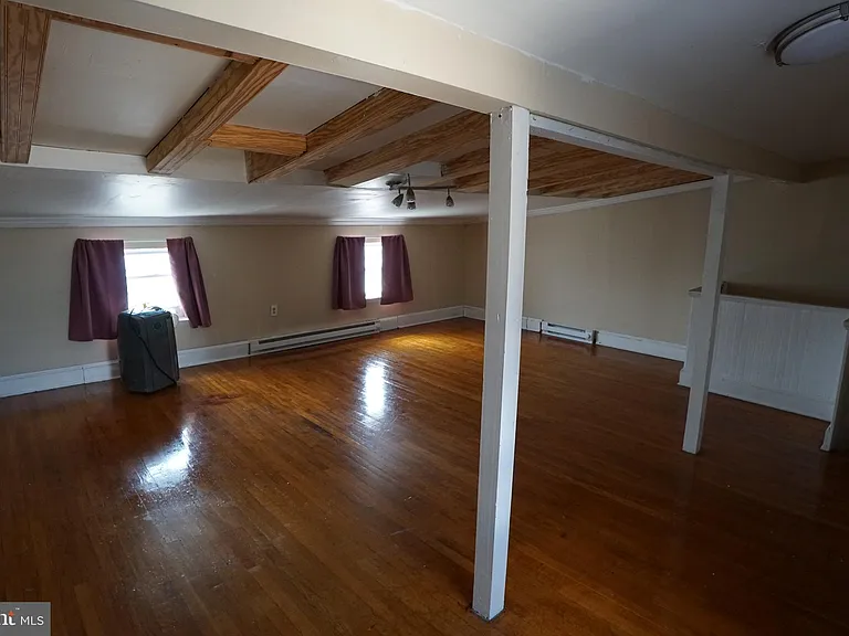 802 Cathedral St #4 — Photo 14