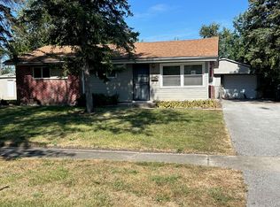 3056 Sherwood Ave, Markham, IL 60428