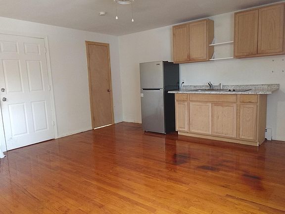 2nd image of 157 Shore Dr #2