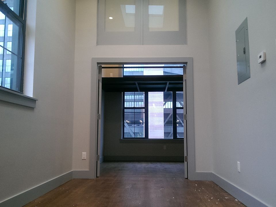 1st image of 13 Marcus Garvey Blvd #202R