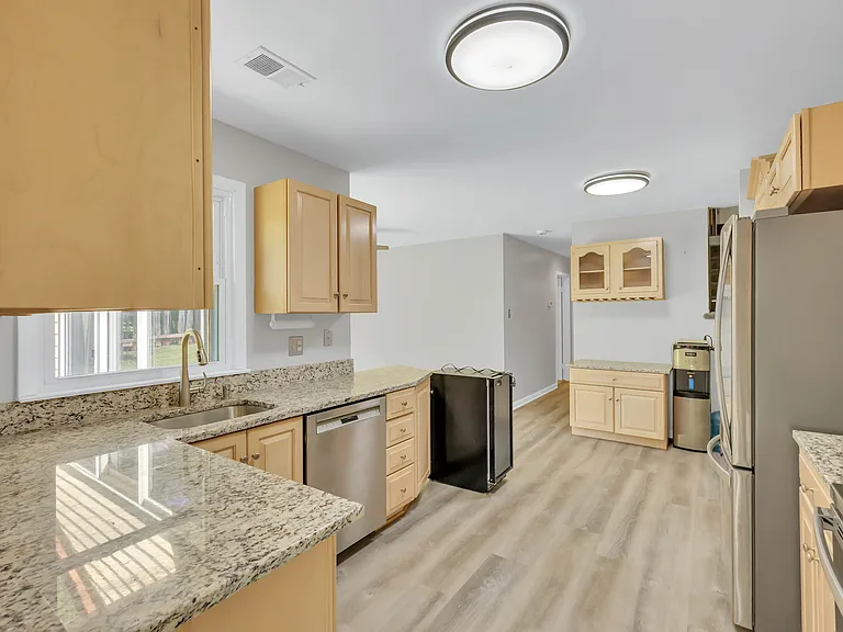 20 Running Brook Ln — Photo 28