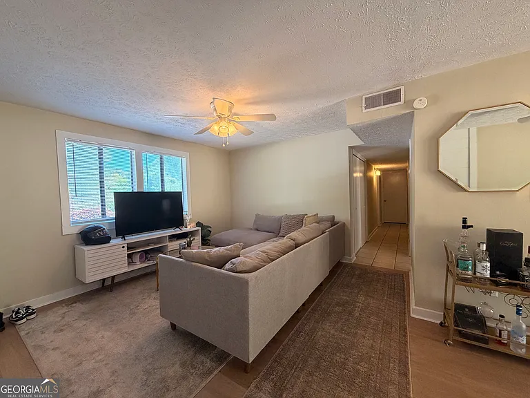 102 Welch Pl — Photo 11