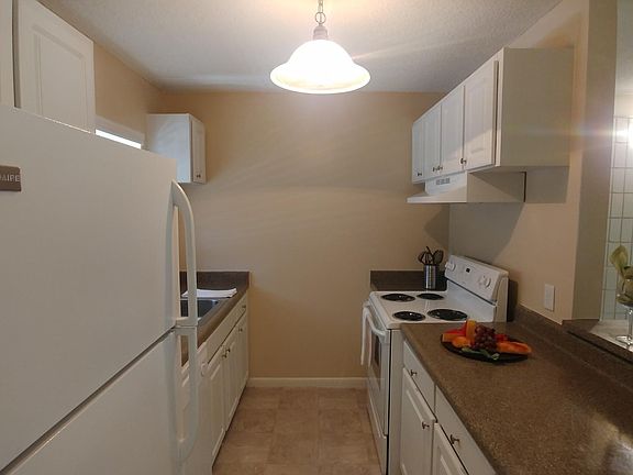 2nd image of 302 N Hubert Ave APT 217