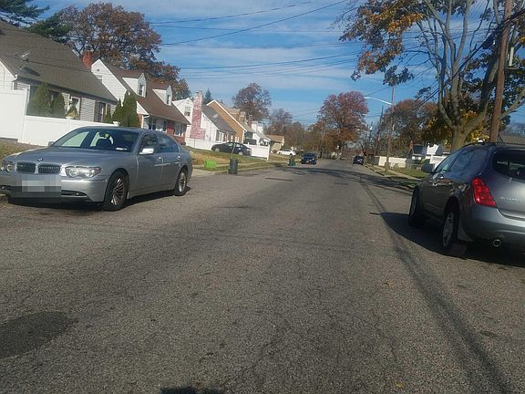 5th image of 498 Duryea Ave
