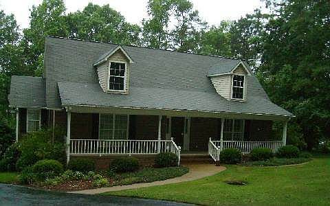 1st image of 206 E Lake Dr