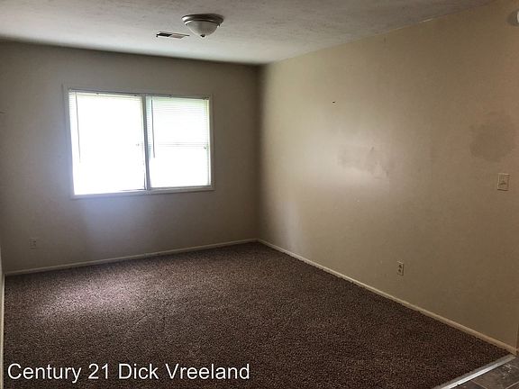 5th image of 5108 Terrace Green Cir