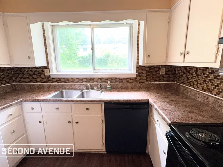 3102 Scotland Rd — Photo 18