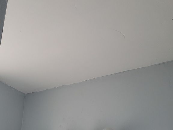 3rd image of 2817 15th Ave S APT 1