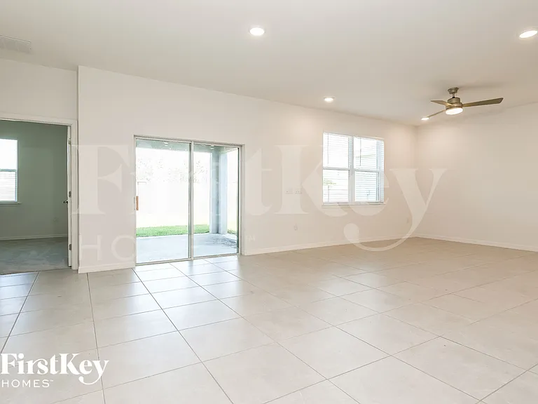1260 Spokane Point — Photo 4