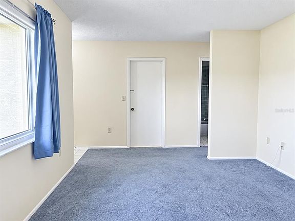 3rd image of 2260 GODFREY AVENUE